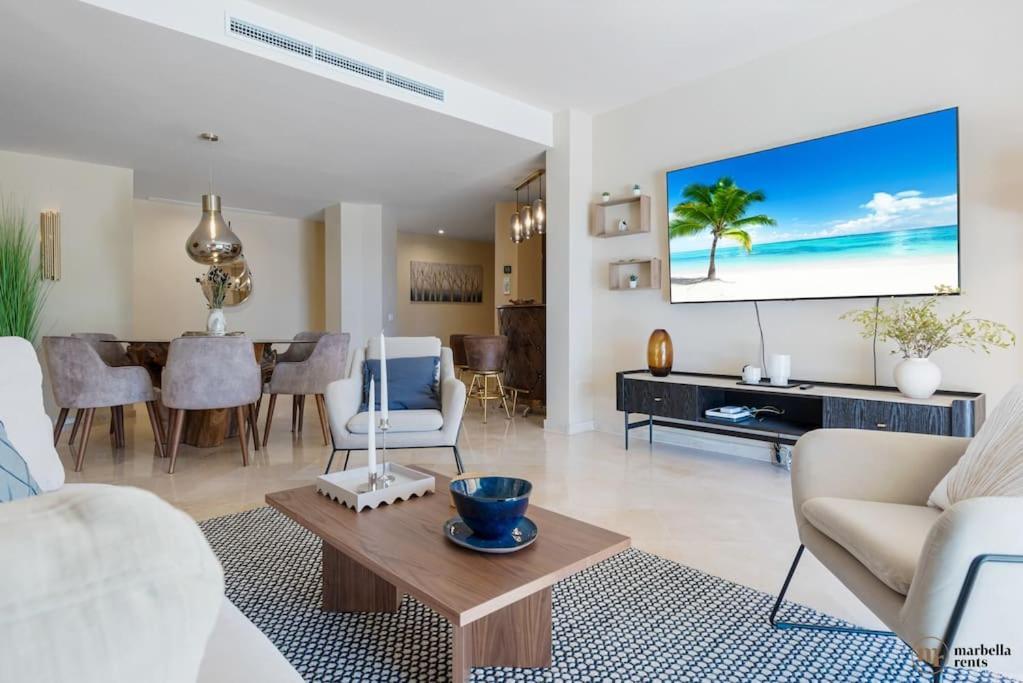 Elviria Hills 3 Bedroom 2 Bath Lägenhet
