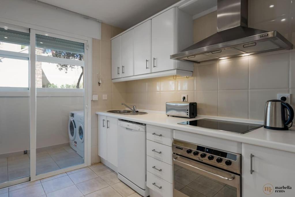 Lägenhet Elviria Hills 3 Bedroom 2 Bath *