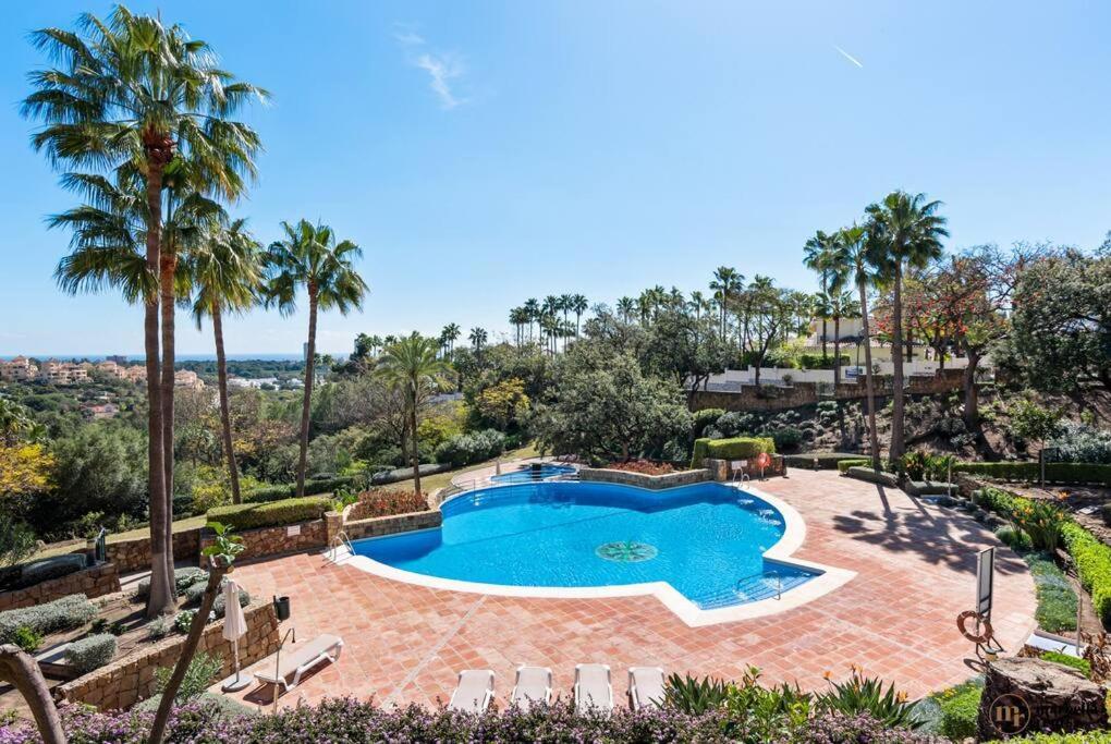 Elviria Hills 3 Bedroom 2 Bath Lägenhet